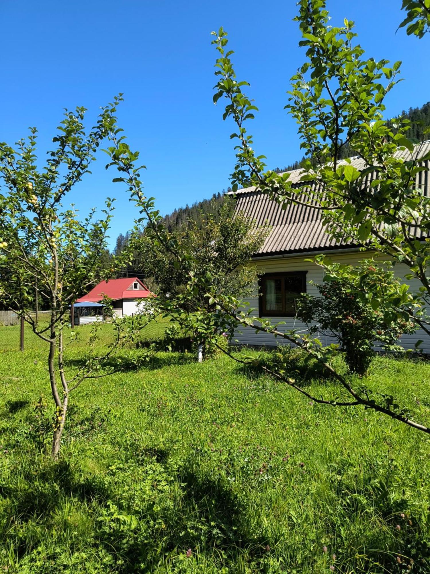 Na Hutori Hotel Tatariv Exterior photo